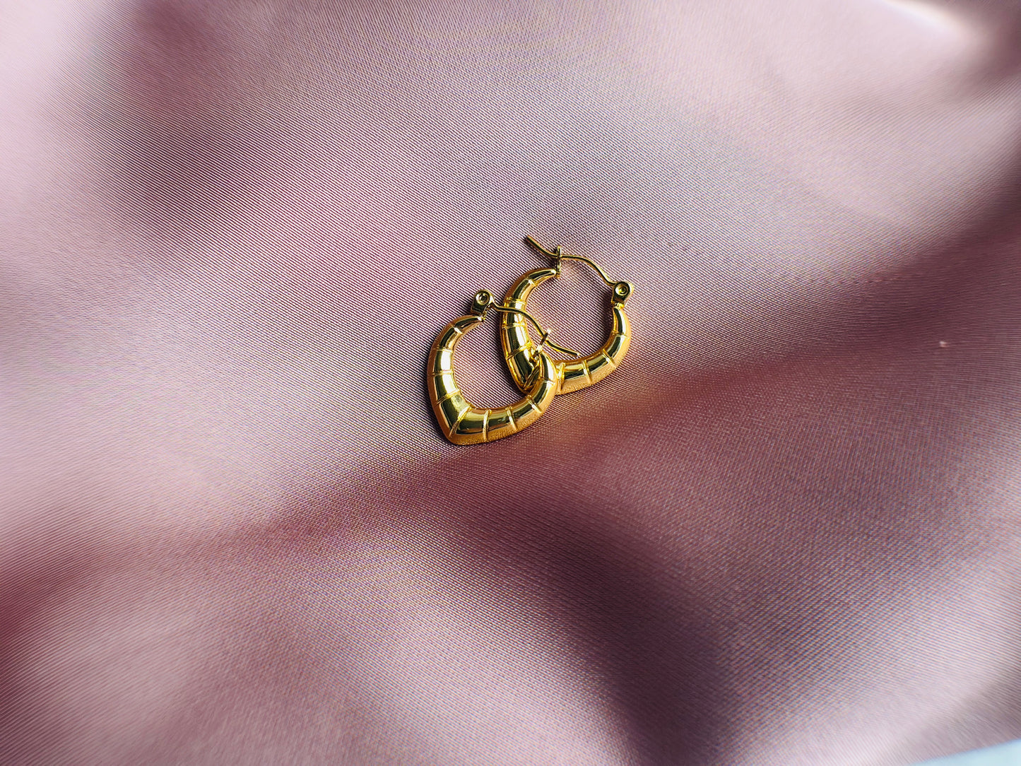 RUHKÉ™ Women’s Stainless Steel Small Hoop Earrings – Geometric V Shape