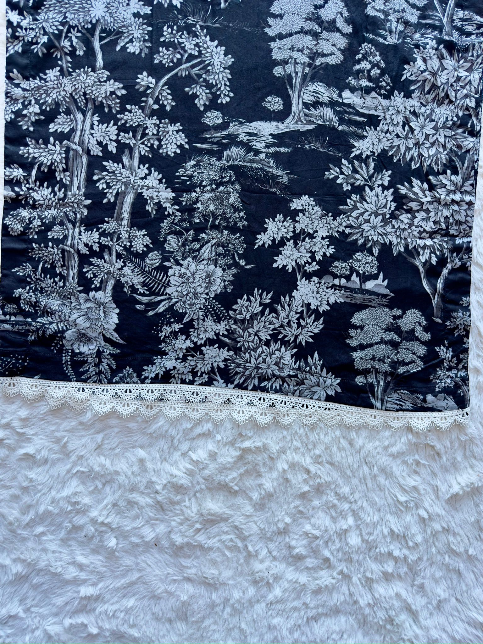 Lace finished daman on printed lawn long shirt