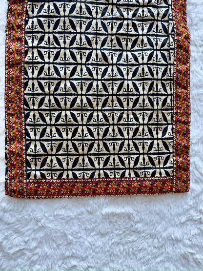 Contrast printed border on girls lawn shirt hem