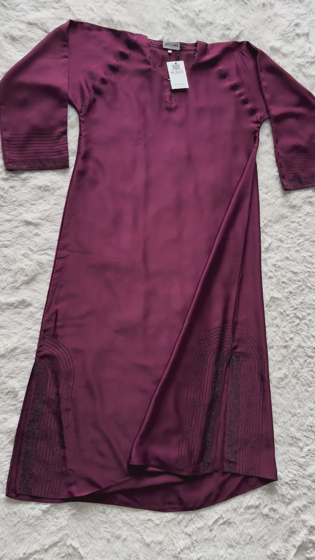 RUHKÉ luxury abaya showcasing reverse U stone work with elegant chest and arm detailing video