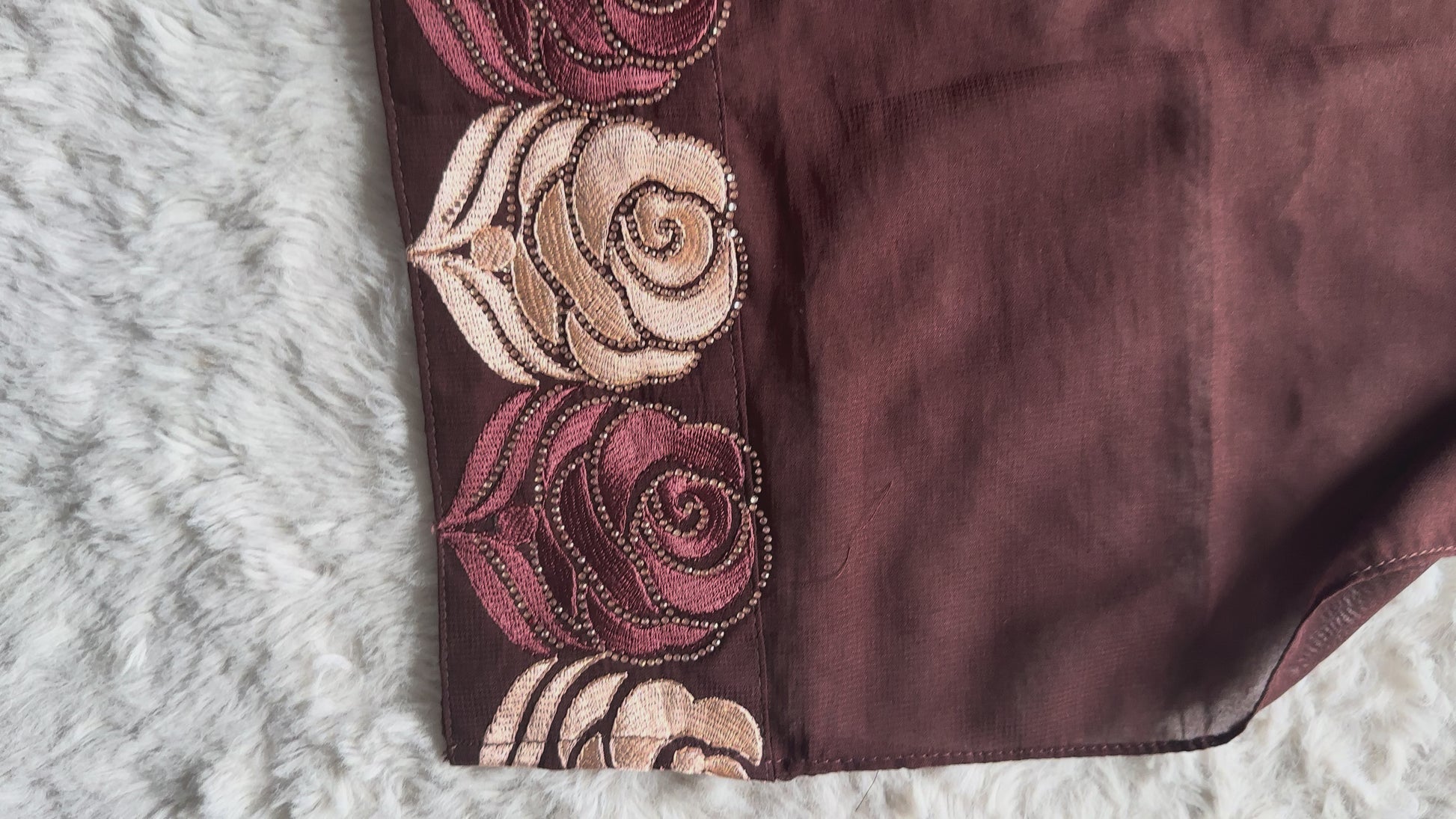 RUHKÉ luxury brown abaya with hand-finished thread embroidery and stone detailing video